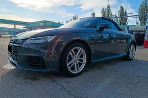 AUDI TT Roadster 1.8 TFSI S-line est. e int.