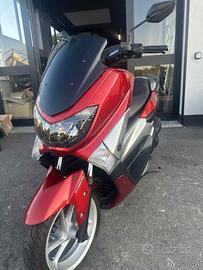 Yamaha Nmax 125 RED