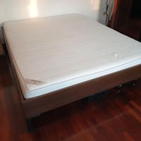 Letto matrimoniale con materasso memory Ikea