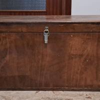 Baule artigianale in legno a scomparti - Anticato