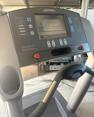 Tapis roulant life fitness no panatta