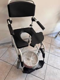 Sedia Doccia WC con ruote e freni
