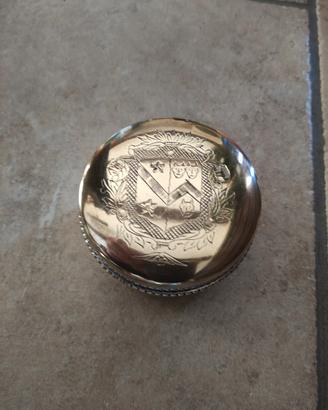 Tabacchiera in metallo argentato