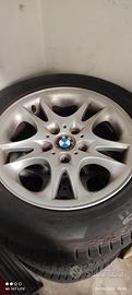 gomme 235 55 17 + cerchi BMW 