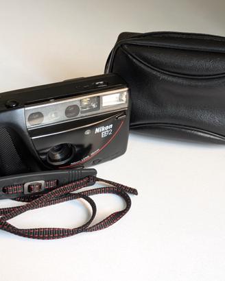 Nikon RF2 analogica 35mm funzionante con custodia