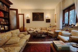 FIRENZE CAMPO DI MARTE Luminoso 7 vani