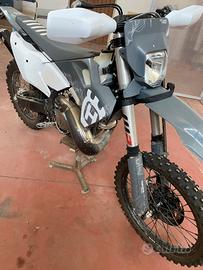 Husqvarna TE 300