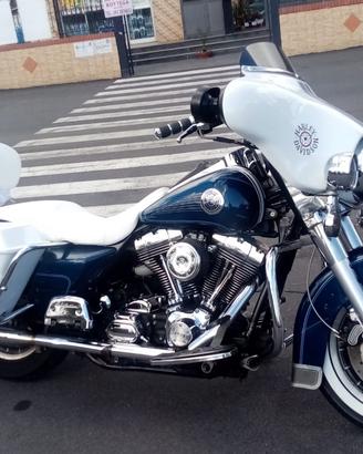 Harley Davidson Electra Glide Touring come nuova