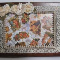 Cornice in legno massello con pizzo