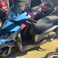 RICAMBI SCOOTER HONDA SH 125cc anno 2010