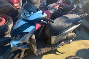 RICAMBI SCOOTER HONDA SH 125cc anno 2010