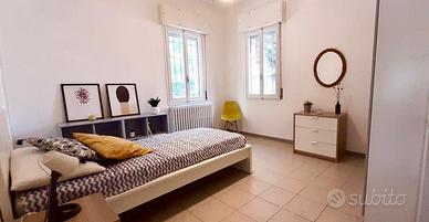 Stanza singola donne zona ospedale