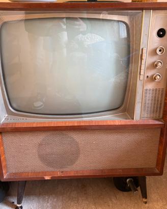 Televisore vintage Philips anni ‘60/70
