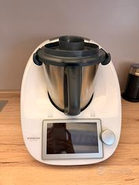 Bimby TM6 completo di accessori