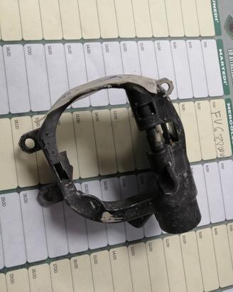 Staffa Supporto Fendinebbia ant Sx Toyota