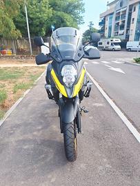 V strom 650 xt 6000€ 12,000 km 2023