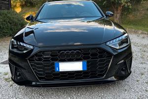 AUDI A4 5ª serie - 2024