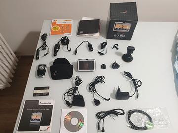 Navigatore satellitare Tomtom GO 910 e accessori