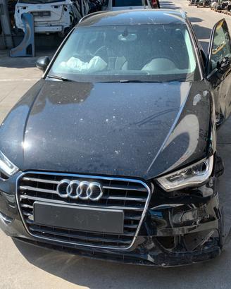 AUDI A3 SPORTBACK 1.6D - ANNO 2014 - PER RICAMBI