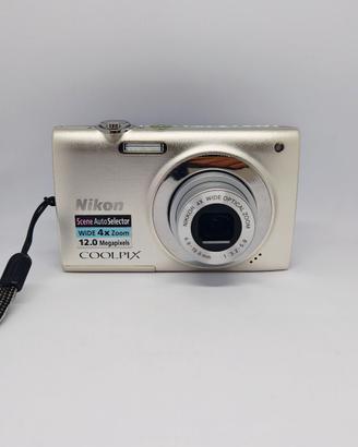 Nikon Coolpix S2500 fotocamera digitale