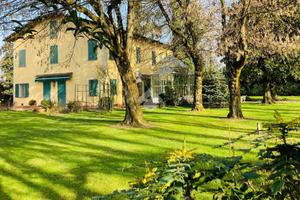 VILLA SINGOLA A CARPI