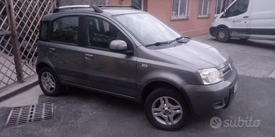 FIAT Panda 1.3 MJT 16V DPF 4x4 Climbing