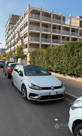 VOLKSWAGEN GOLF 7.5 r