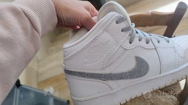 Nike Jordan One donna