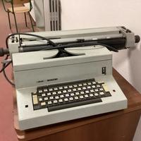 MACCHINA DA SCRIVERE OLIVETTI TEKNE 3