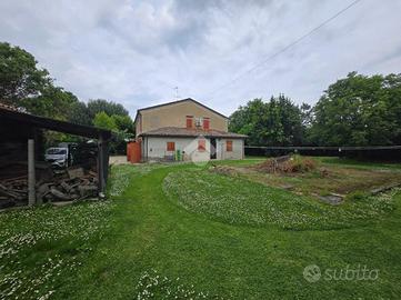 PORZIONE DI TRIFAMILIARE A RAVENNA