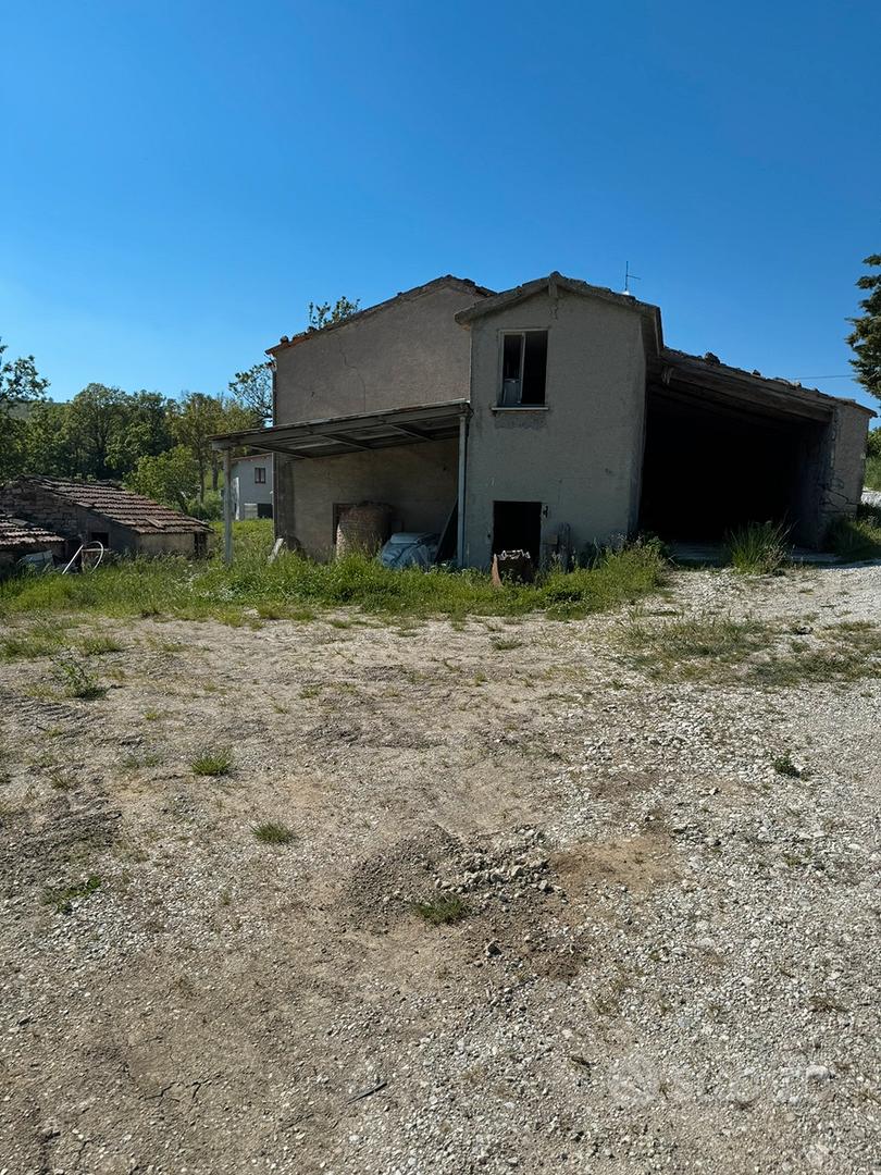 Rudere con terreno - Vista 4
