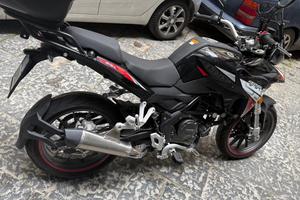 Benelli TRK 251