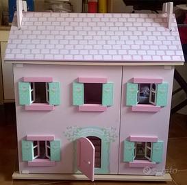 Casetta in legno bimba