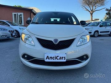 Lancia Ypsilon 1.2 69cv GPL Ecochic Gold