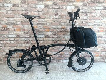 Brompton C Line elettrica 2025