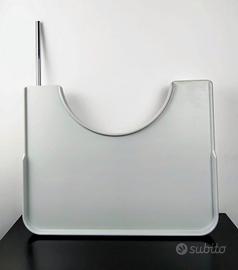 Tavolino Sagomato Estraibile - Già Disinfettato