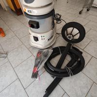 macchina industriale per la pulizia a vapore