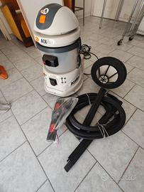 macchina industriale per la pulizia a vapore