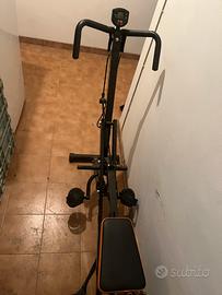 Attrezzo per palestra