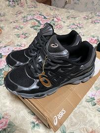 Asics gel NYC nere