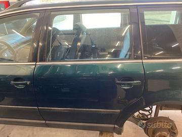 PORTA POSTERIORE SINISTRA VW PASSAT B5 ANNO 2002