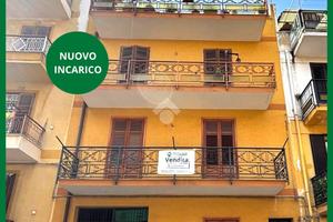 3 LOCALI A BAGHERIA