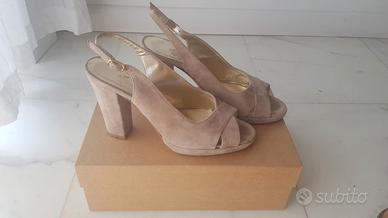 Sandalo Suede beige con tacco 8 cm