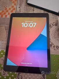 IPAD cellular. 6 generazione