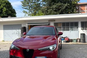 Alfa Romeo Stelvio 2.0T 280 CV Super AT8 Q4