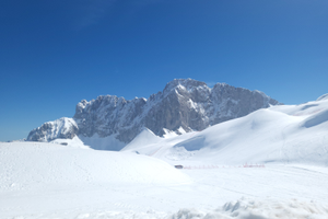 Bilocale Colere bergamo con terrazzo e box privato