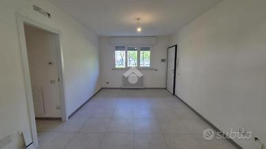 3 LOCALI A REGGIO NELL'EMILIA