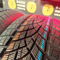 4 GOMME 225 50 18 GOODYEAR INVERNALI 99%