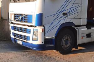 2 CAMION VOLVO FH 480 EURO 5