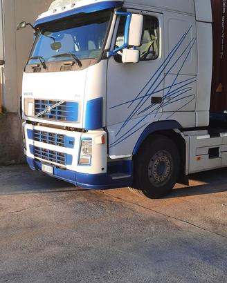 2 CAMION VOLVO FH 480 EURO 5